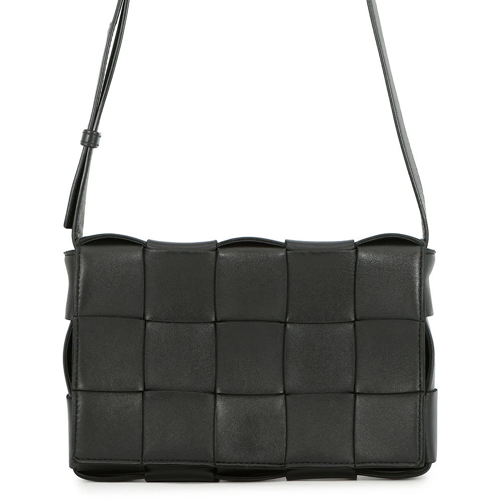 Bottega Veneta Shoulder Bag Maxi Intrecciato Cassette Lambskin Black